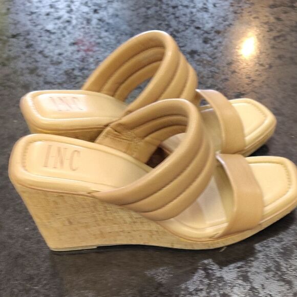 INC International Concepts Tan Mules with Puffy Straps - Picture 3 of 6